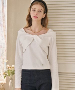 플로리스트 오프 숄더 티 아이보리