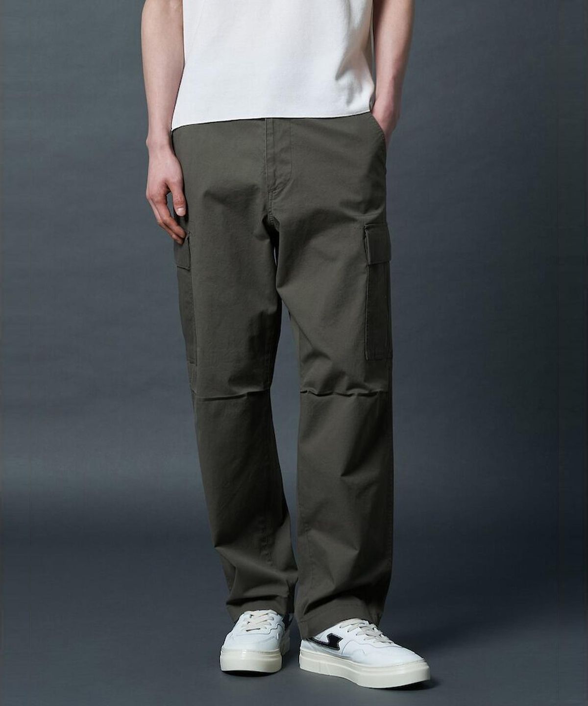 시프트지(SHIFT.G) Semi Wide Cargo Pants - Khaki