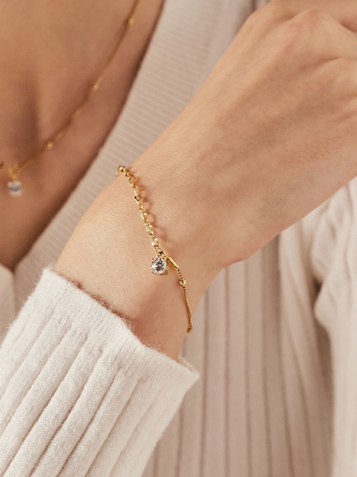소수(SOSOO) Single Cubic Point Bracelet 싱글 큐빅 포인트 팔찌