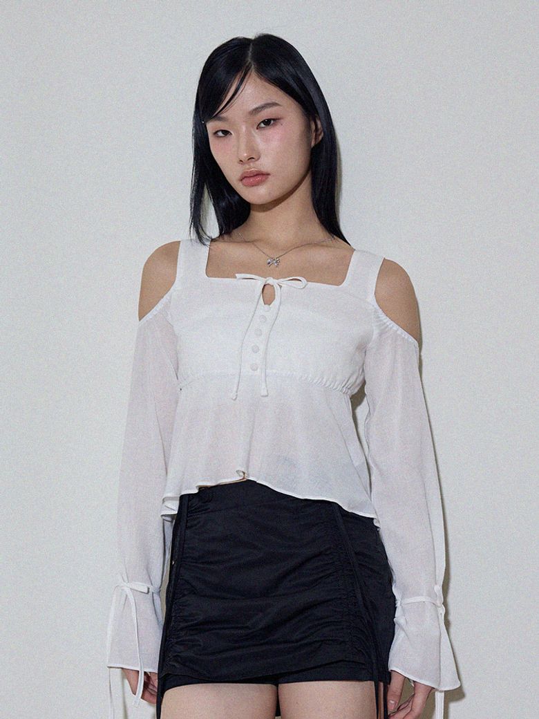 컷아웃 블라우스 WH
