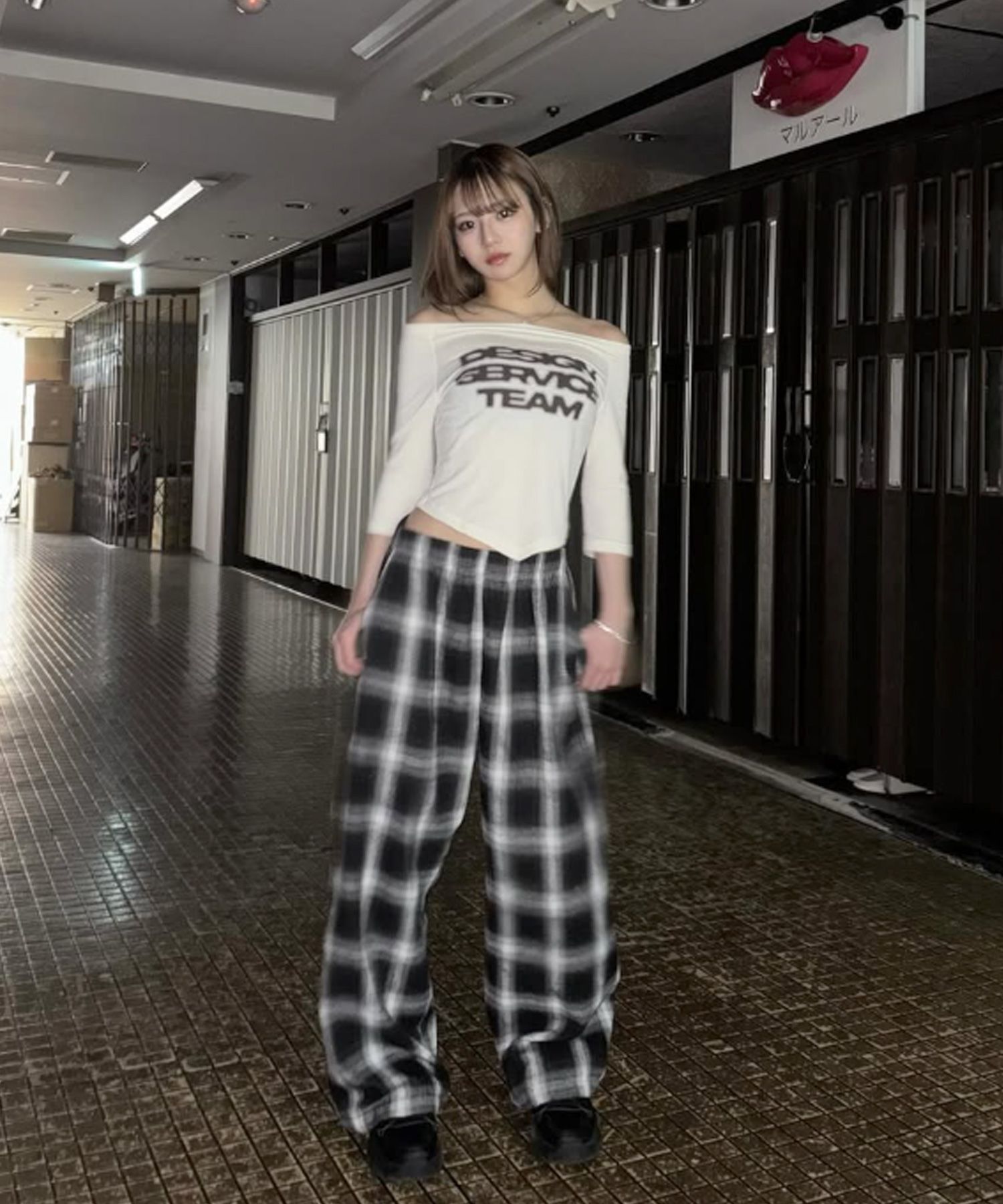 MUSINSA | MUAHMUAH Mua Check Wide Banding Pants [Black]