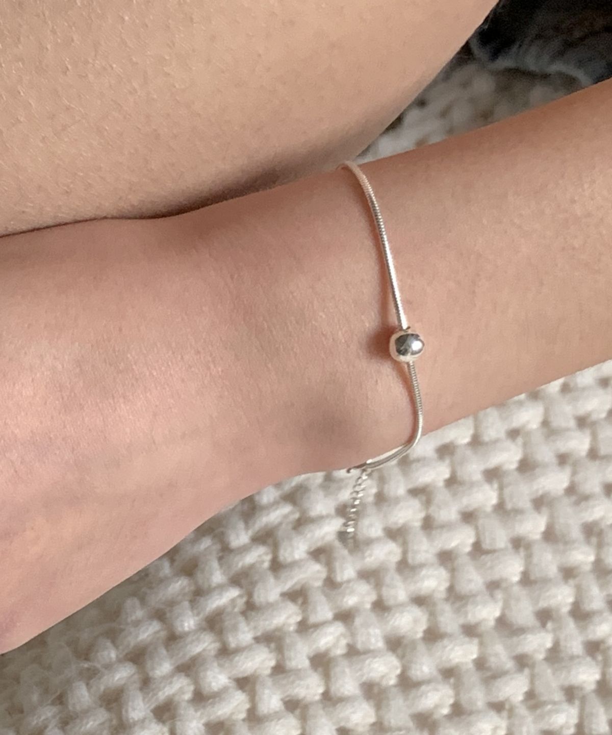 바라두(BARADU) [BARADU 925] Silky hoop ball bracelet