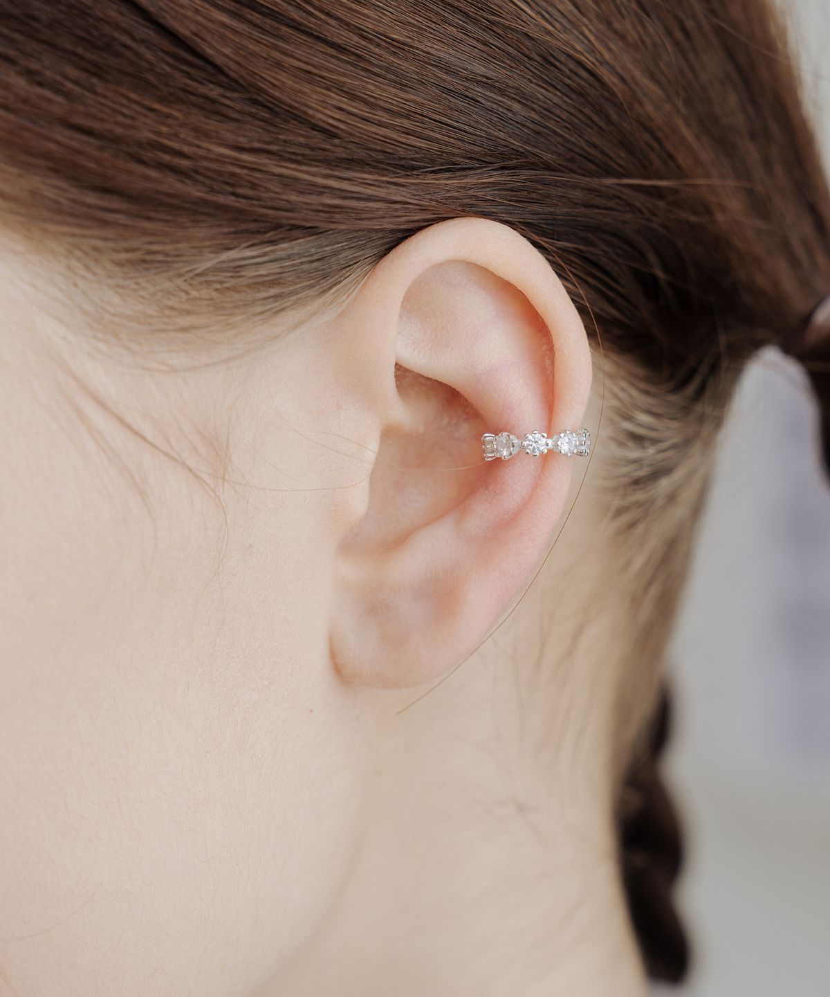 스칼렛또(SCALETTO) WIL103 White Cubic Earcuff