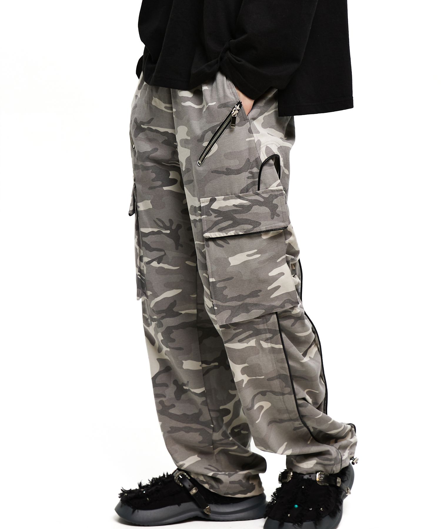 MUSINSA | RSSC WRINKLE MIXED CAMO CARGO PANTS - WHITE CAMO