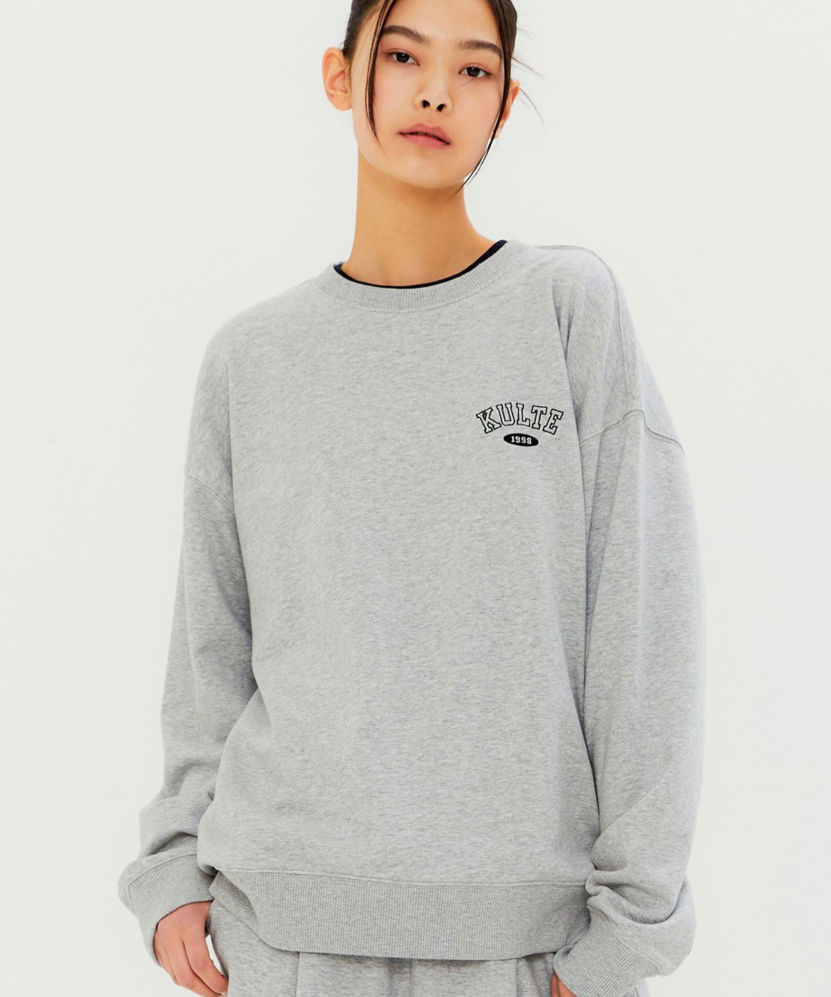 쿨트(KULTE) KULTE ARCH CREWNECK M.GREY