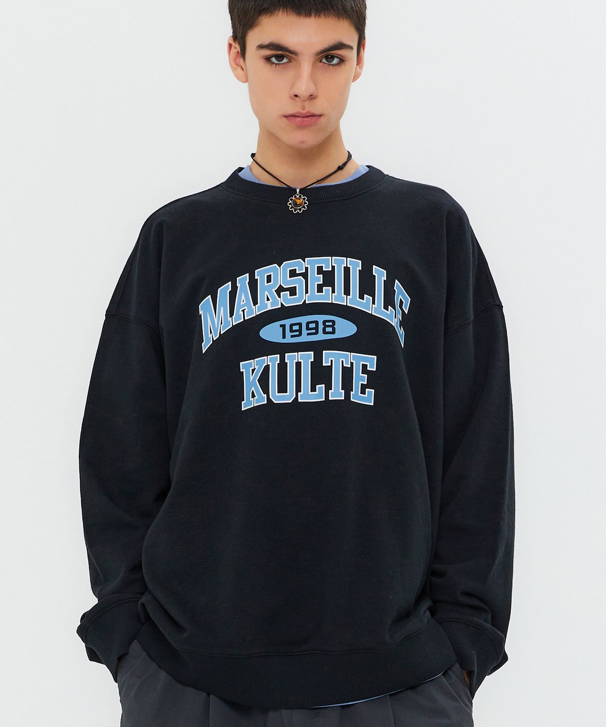 쿨트(KULTE) M-COLLEGE CREWNECK BLACK