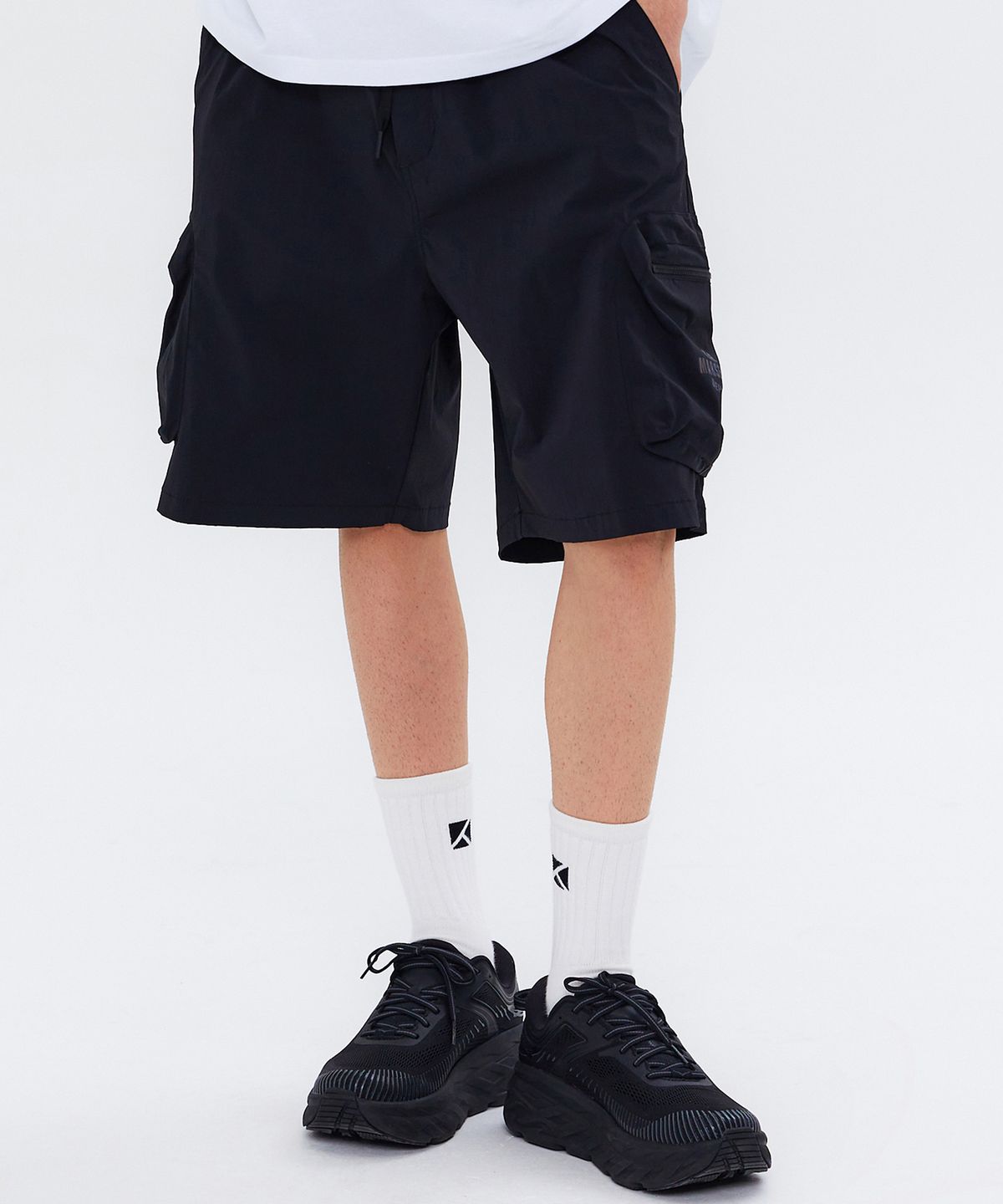 쿨트(KULTE) CIRCLE ARCH CARGO SHORT BLACK
