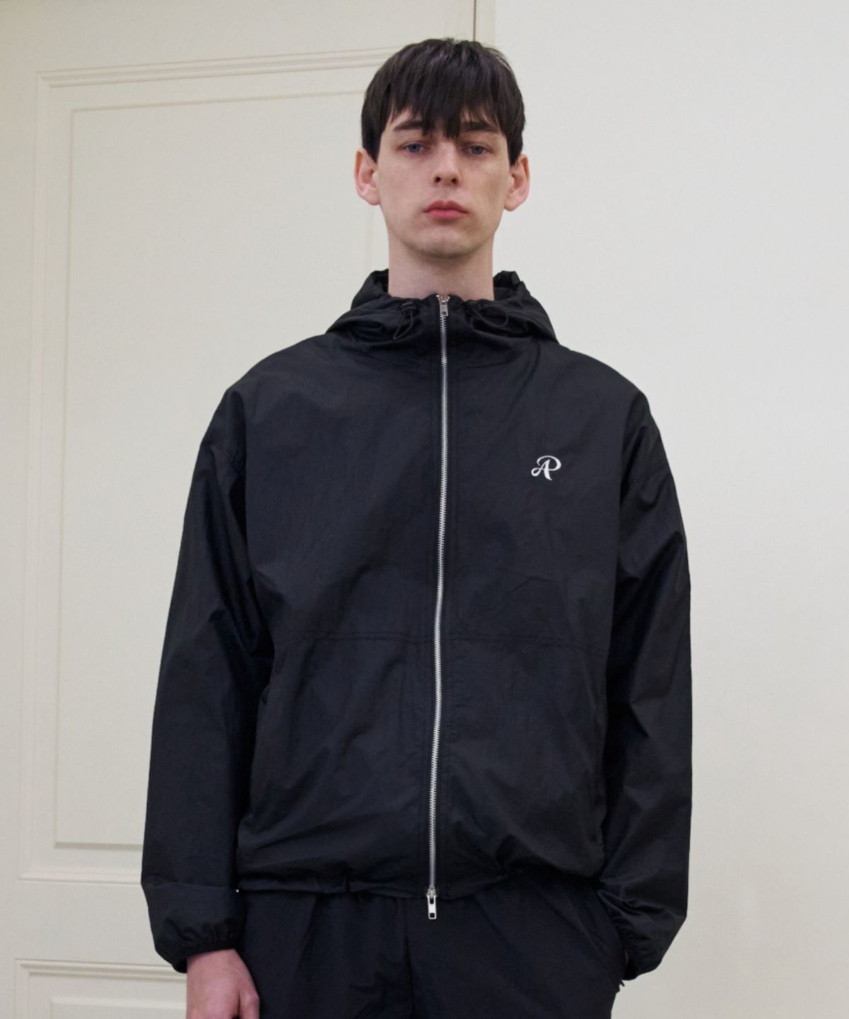 아페고 스포츠(APEGO SPORTS) Mini Rip Windbreaker Black