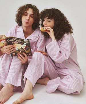 (uni)도미토리 시즌 스트라이프 파자마 체리블라썸