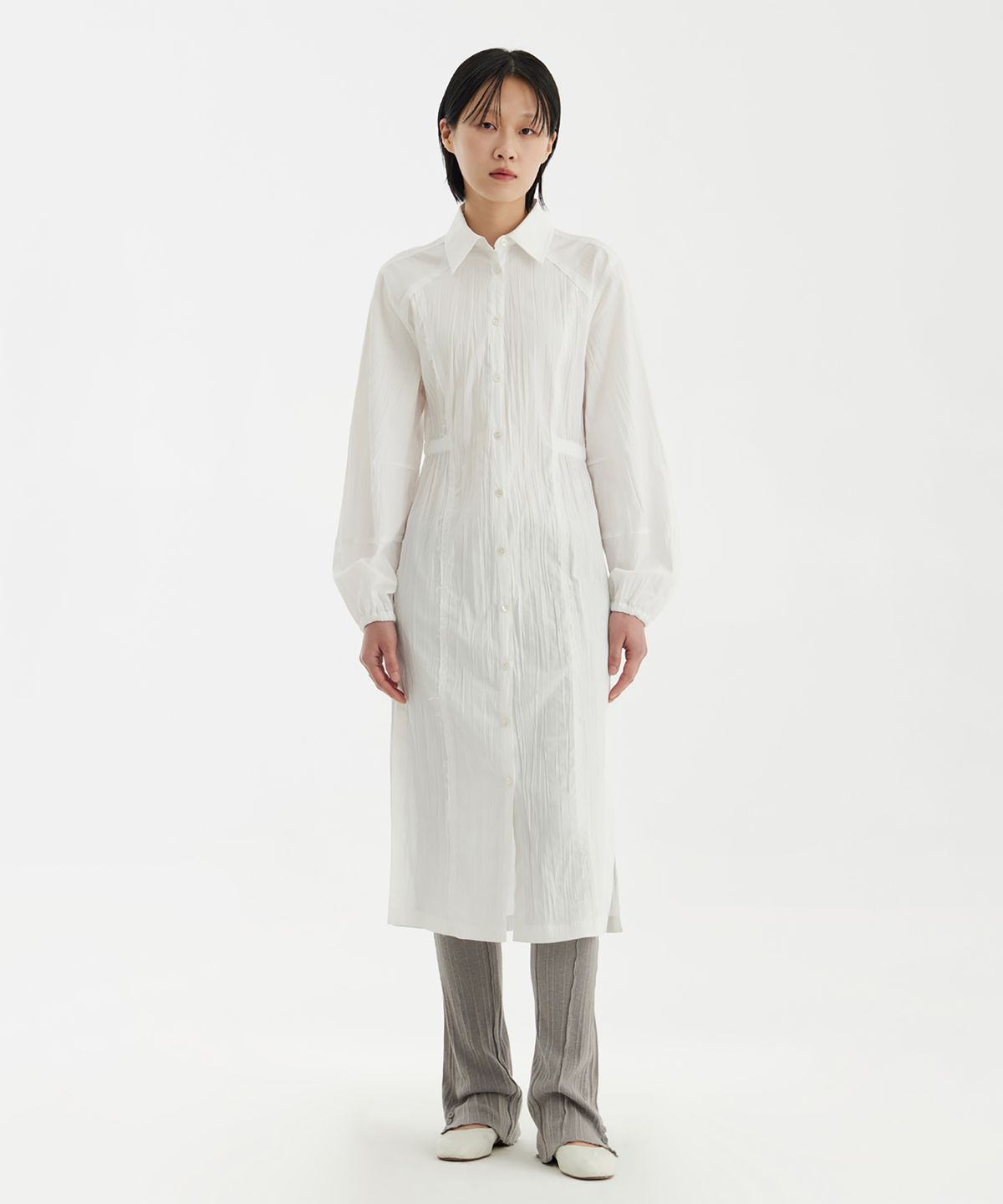 유스(YOUTH) Side-Slit Shirt Dress - White