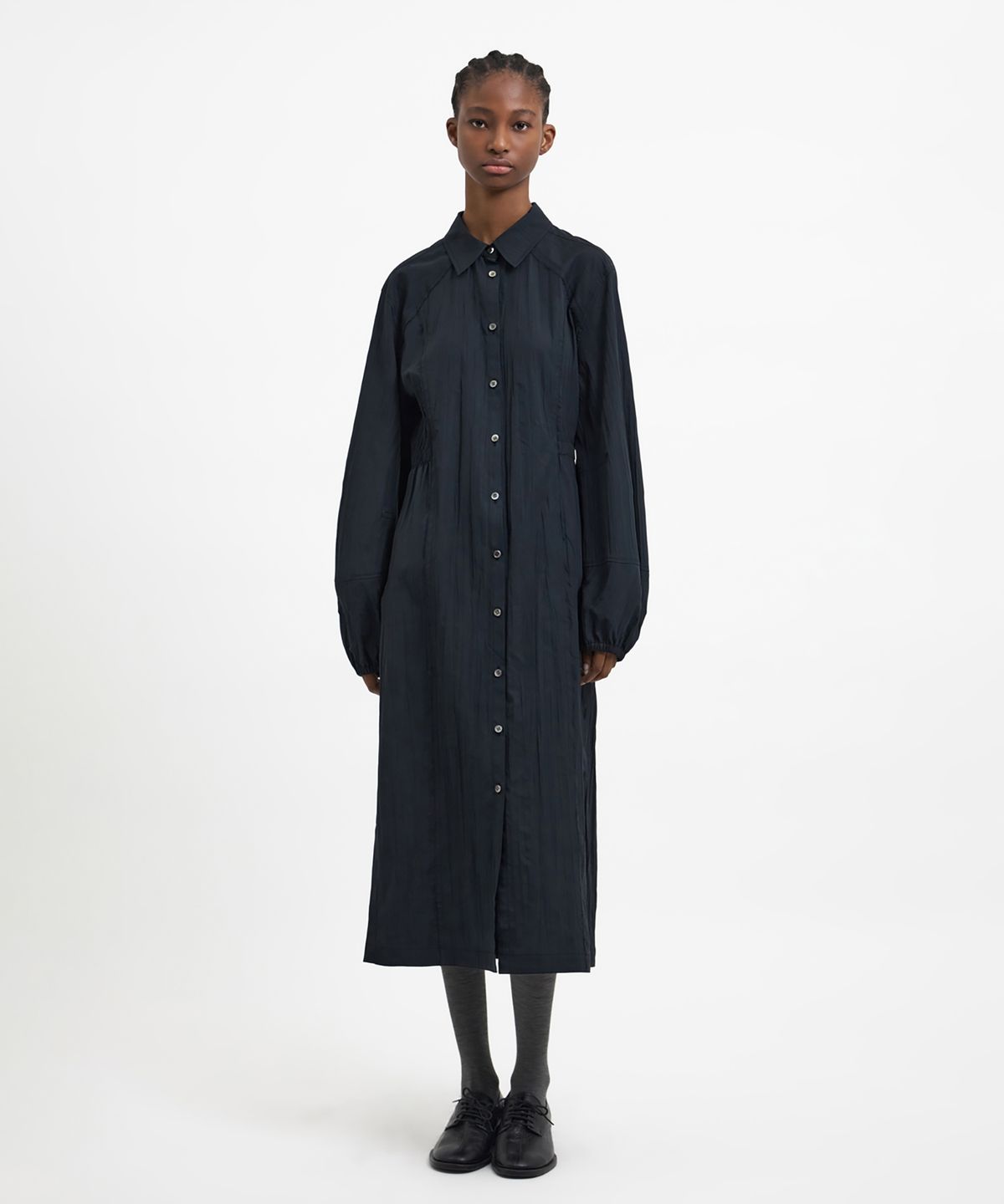 유스(YOUTH) Side-Slit Shirt Dress - Black
