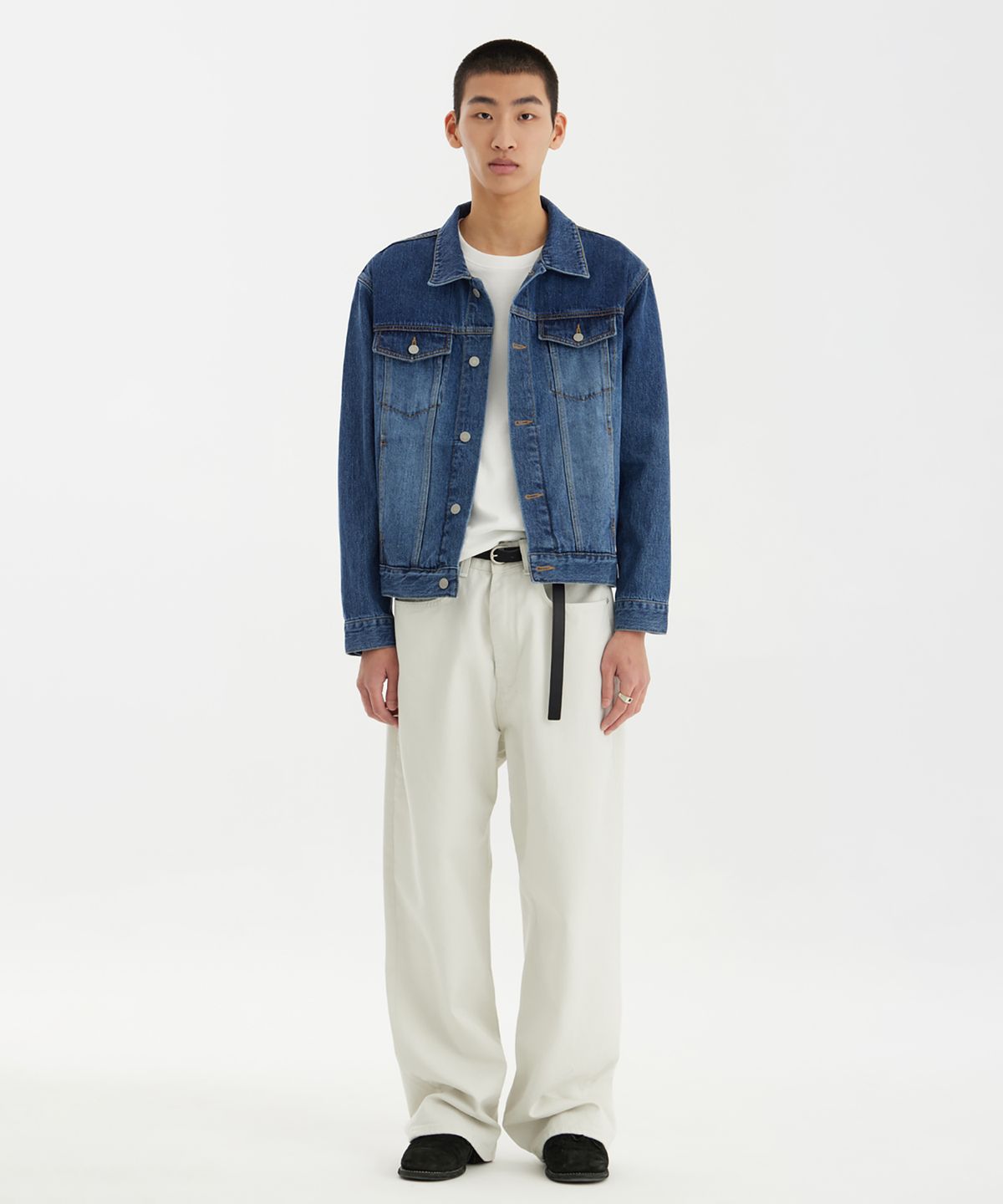 유스(YOUTH) Denim Trucker Jacket - Medium Blue