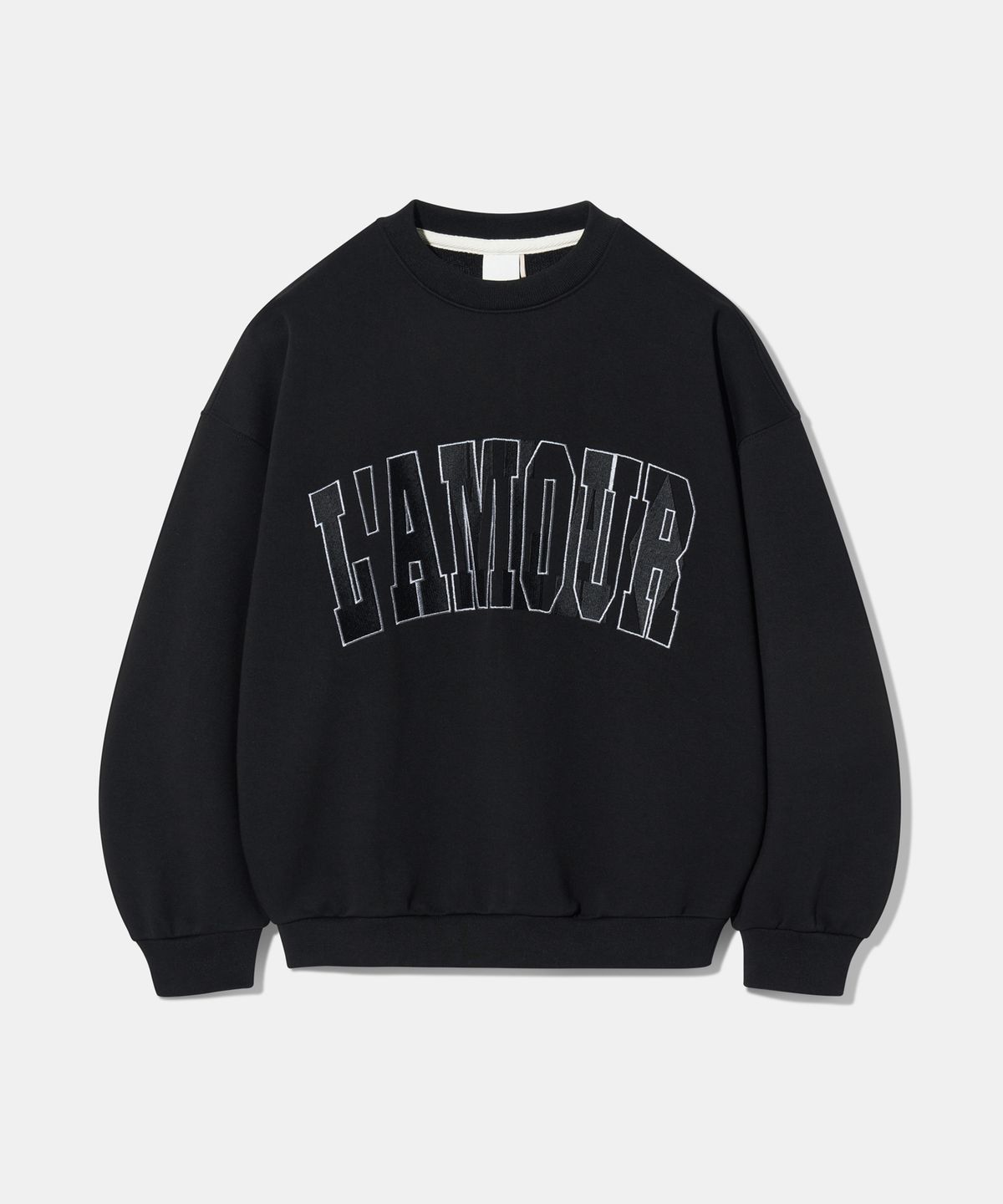 다이아몬드 레이라(DIAMOND LAYLA) LAMOUR Big Embroidery Stitch Sweatshirt T87  Black