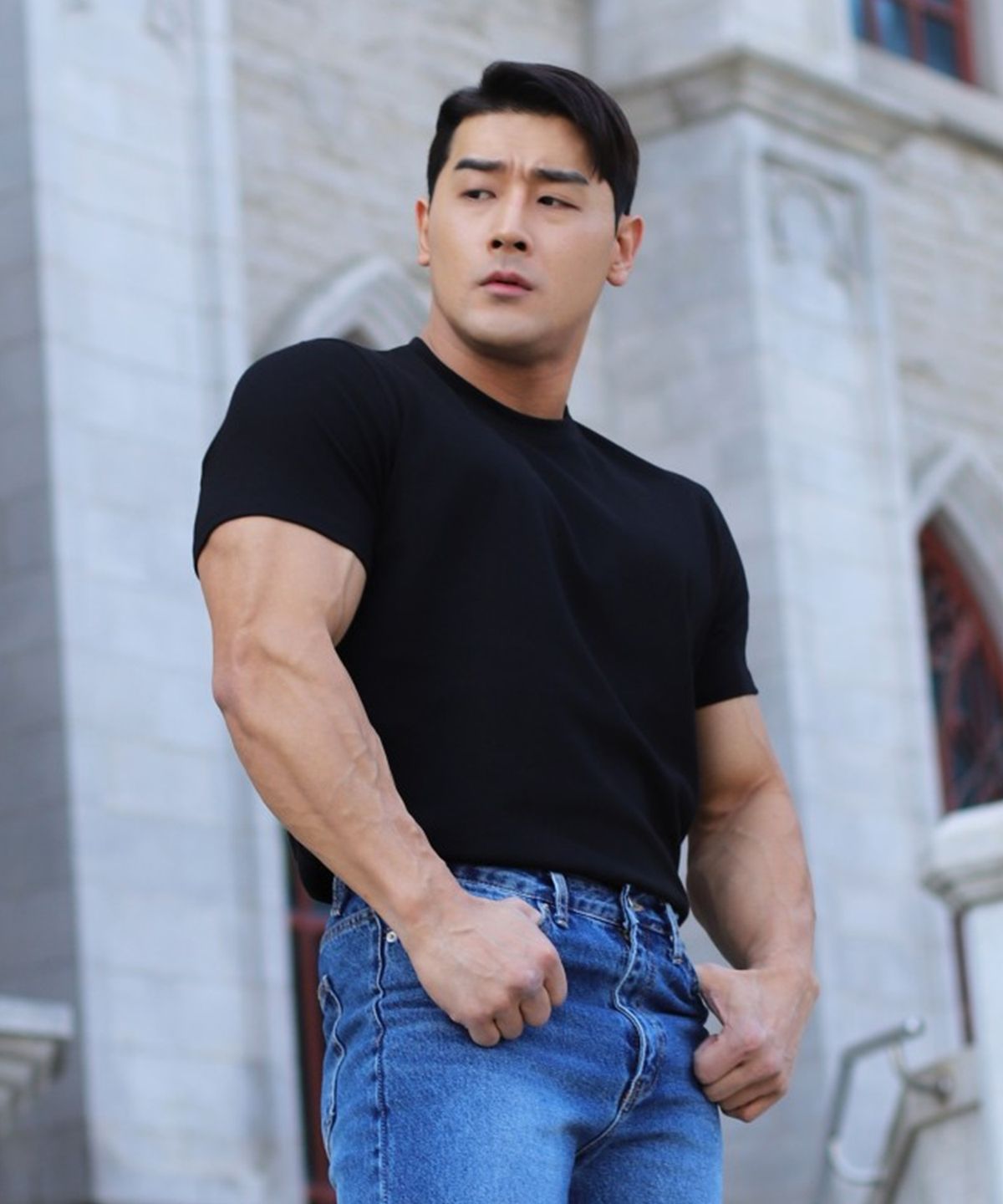 보스트핏(BOASTFIT) 시그니처 머슬핏 코튼모달 반팔티셔츠 다크블랙 - 사이즈 & 후기 | 무신사