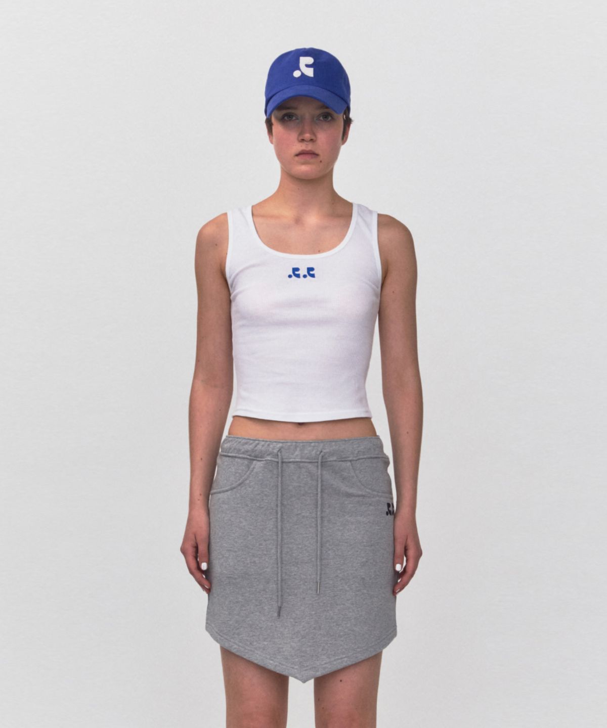 레스트앤레크레이션(REST&RECREATION) RR LOGO SHORT TANK TOP_WHITE-BLUE