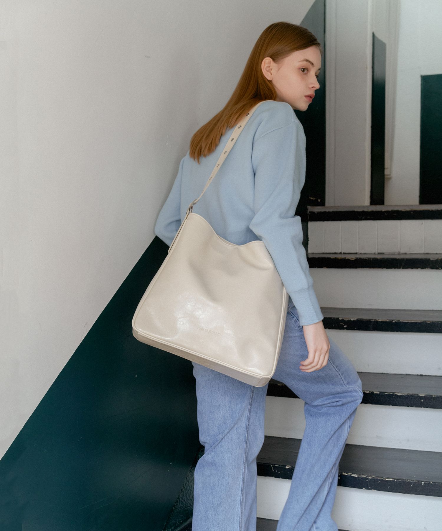 MUSINSA | ANOETIC ANC TIMELESS HOBO BAG_IVORY