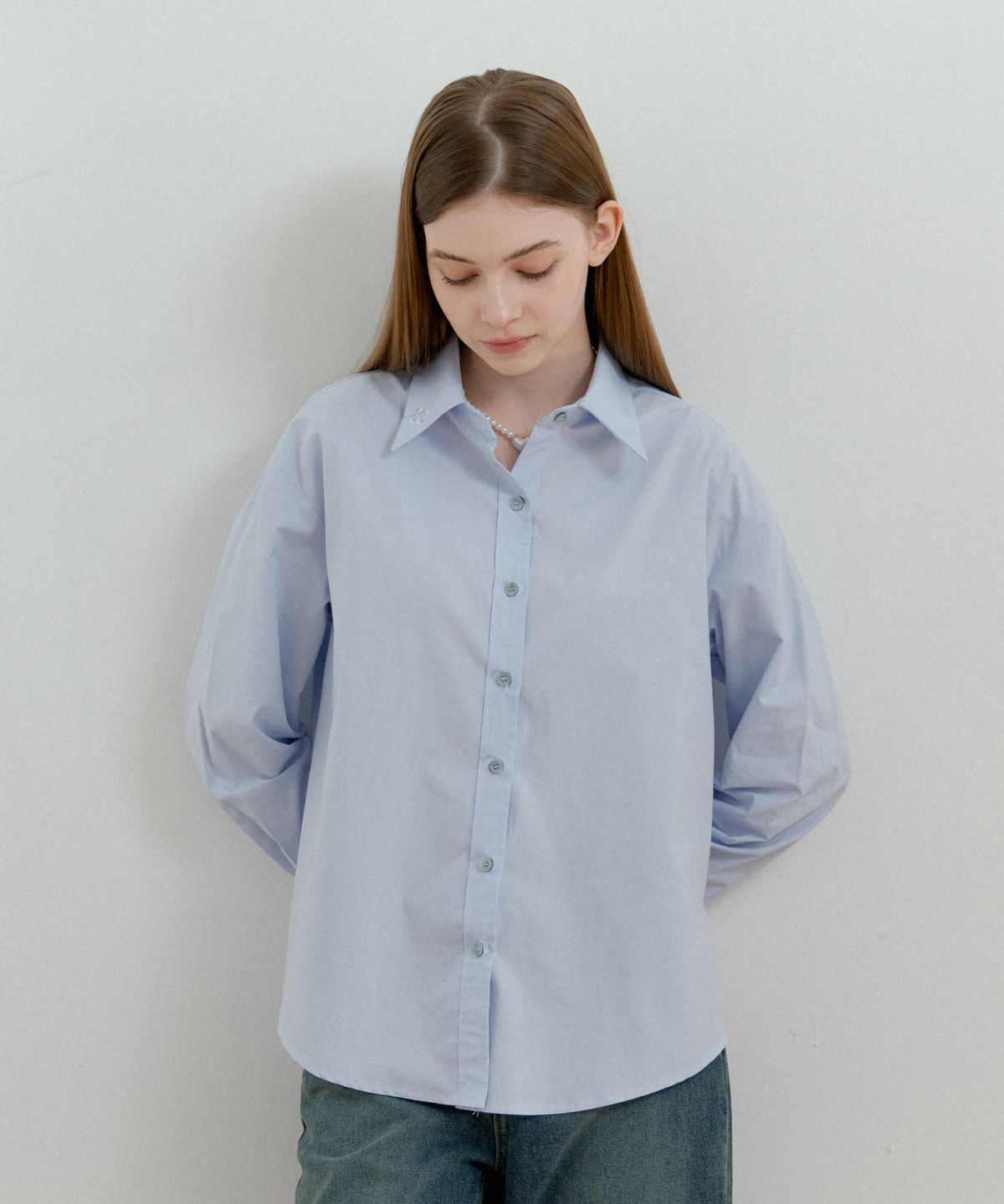 아노에틱(ANOETIC) ANC COLLAR LOGO SHIRT_BLUE