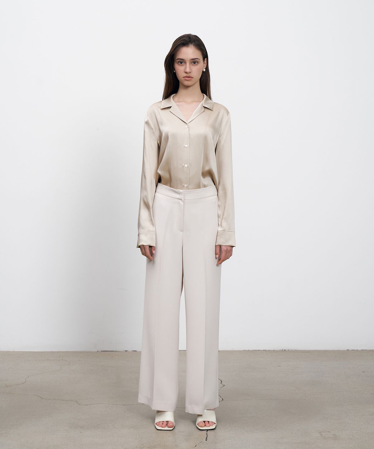 르네제이(RENEJ) Essential Semi Wide Trousers