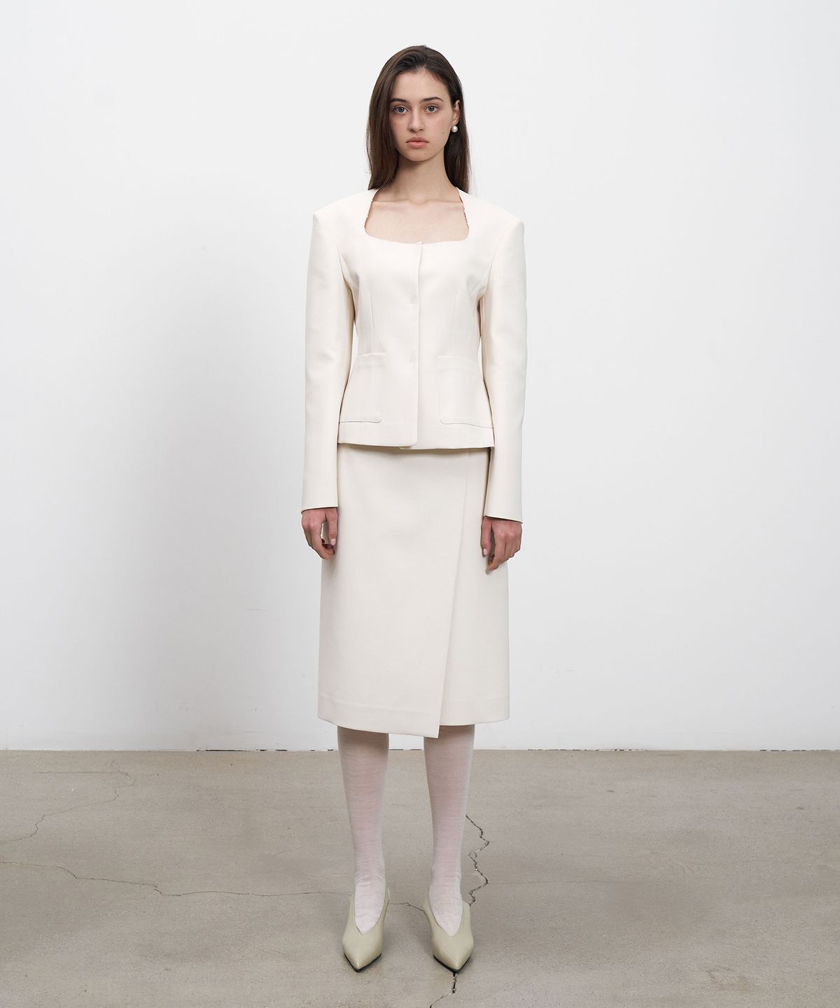 르네제이(RENEJ) Unbalanced Slit Wrap Skirt