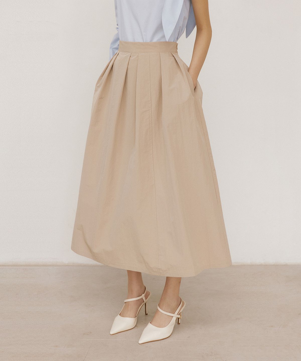루시르주(LUCIR ZU) Padded Pleats Skirt (beige)