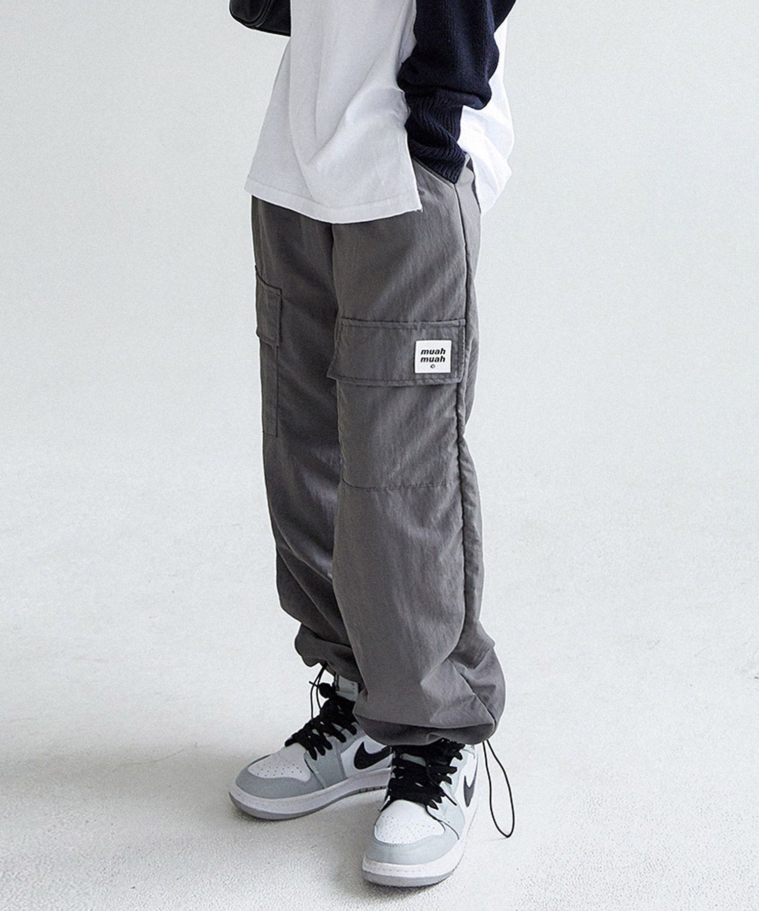 MUSINSA | MUAHMUAH Muah Cooling Cargo Banding Pants [Charcoal]