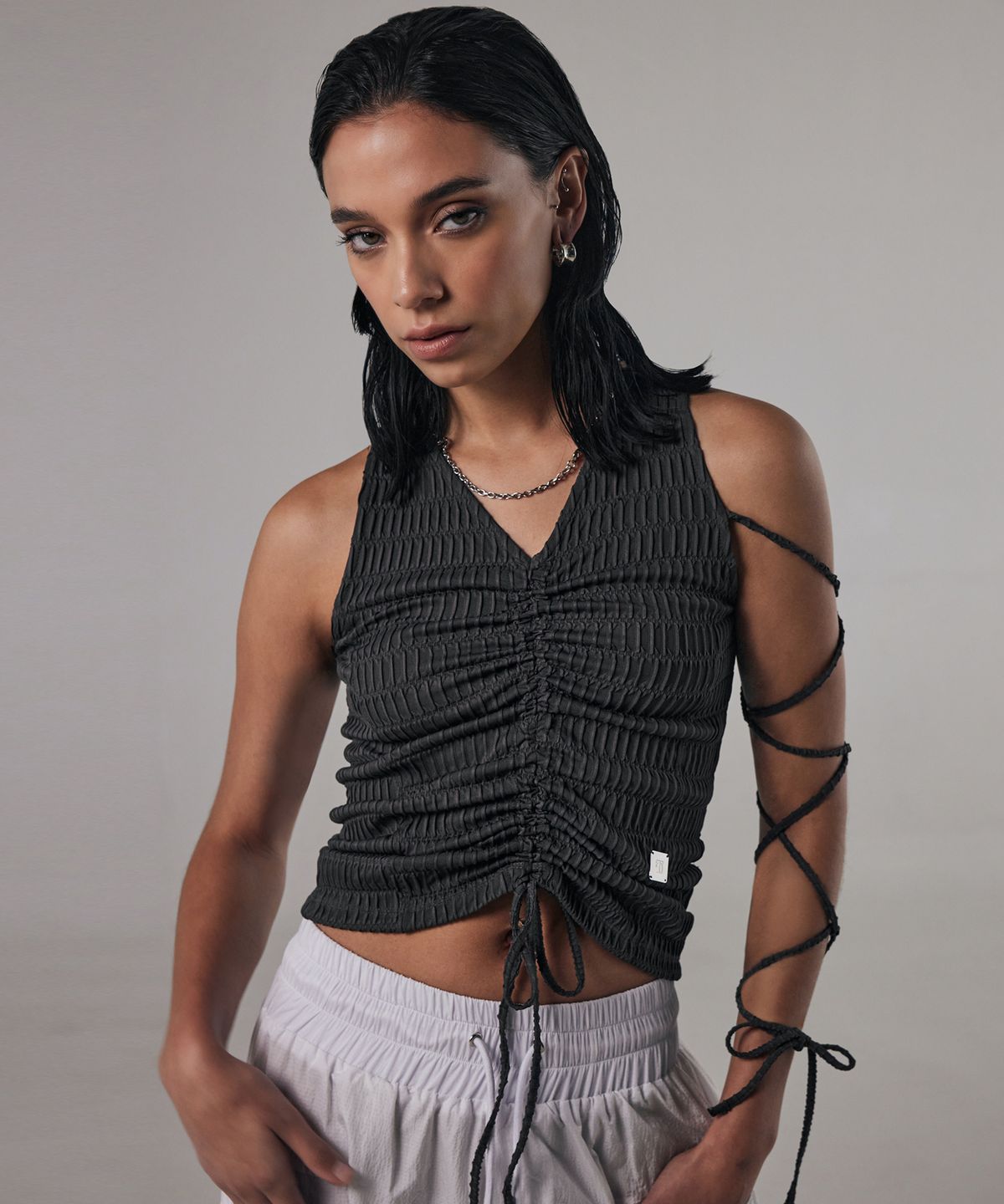 트리밍버드(TREEMINGBIRD) Tied Strap Sleeveless [ Charcoal ]