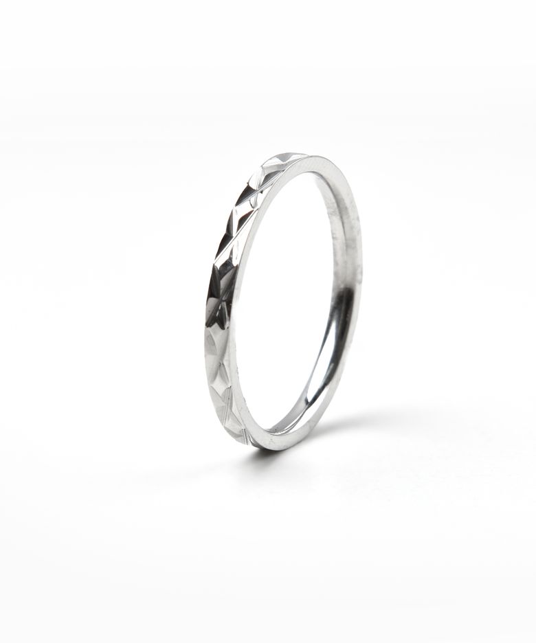 BEY405 X by X ring