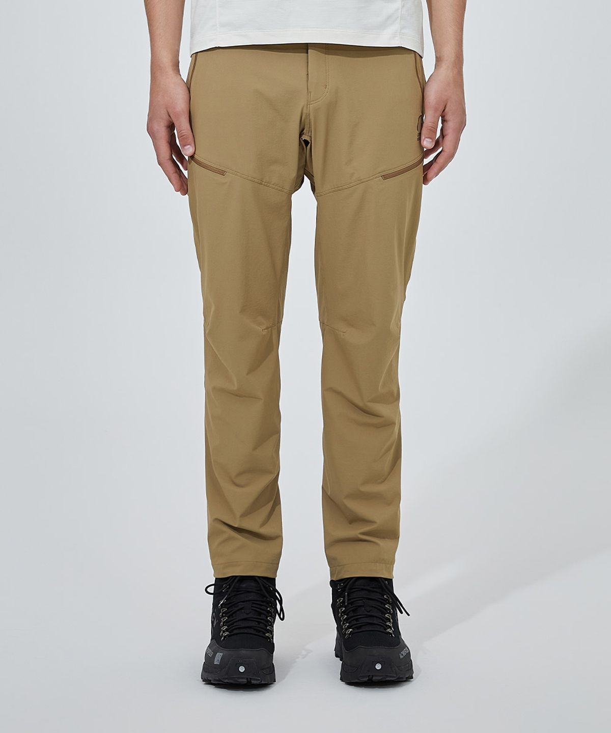 시에라디자인(SIERRA DESIGNS) 티오가(TIOGA) 소프트쉘 팬츠 (슬림핏) DARK BEIGE