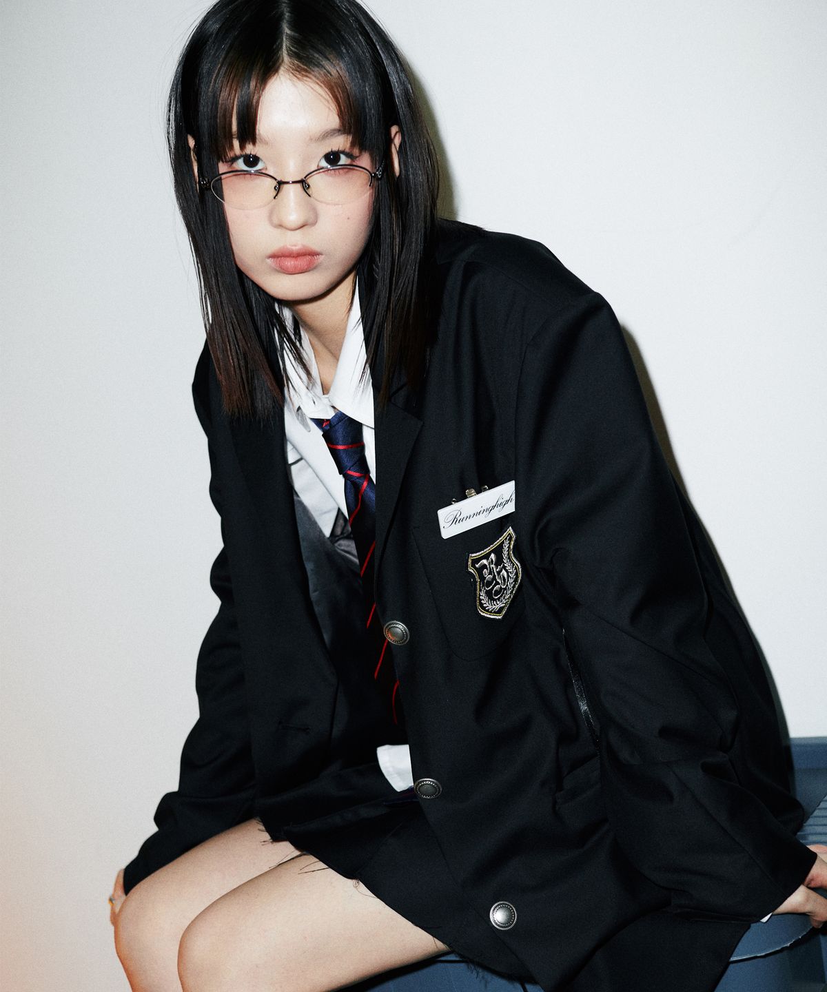 러닝하이(RUNNINGHIGH) 아일렛 포인트 블레이져 [블랙]