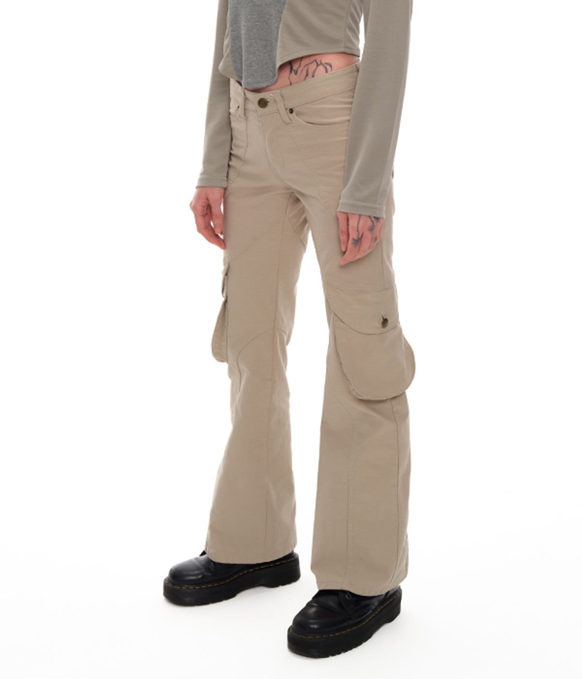 유쓰배쓰(YOUTHBATH) CUTTING CARGO PANTS_BEIGE