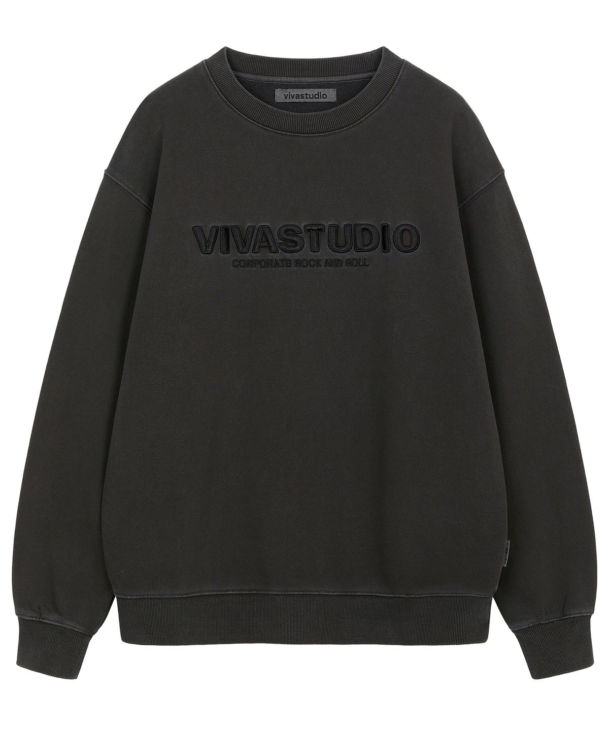 비바스튜디오(VIVASTUDIO) LOCATION EMBROIDERY CREWNECK [GLOSSY BLACK]