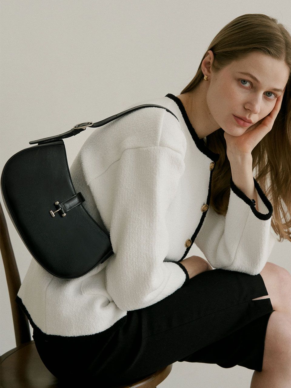 MUSINSA | DEMERIEL Tilda Hobo Bag Black