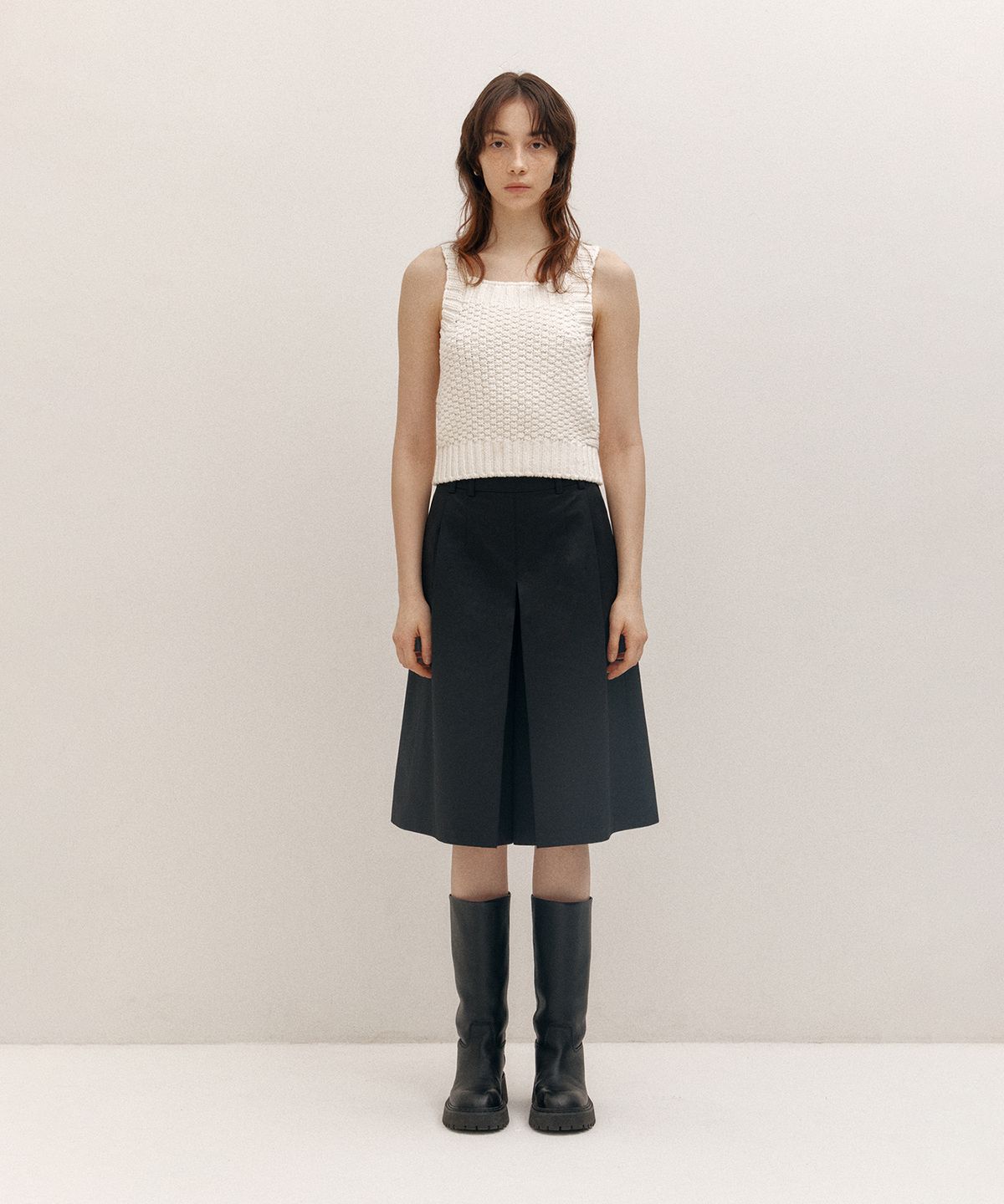 아바몰리(AVA MOLLI) A-LINE WIDE PLEATED PT (BLACK)