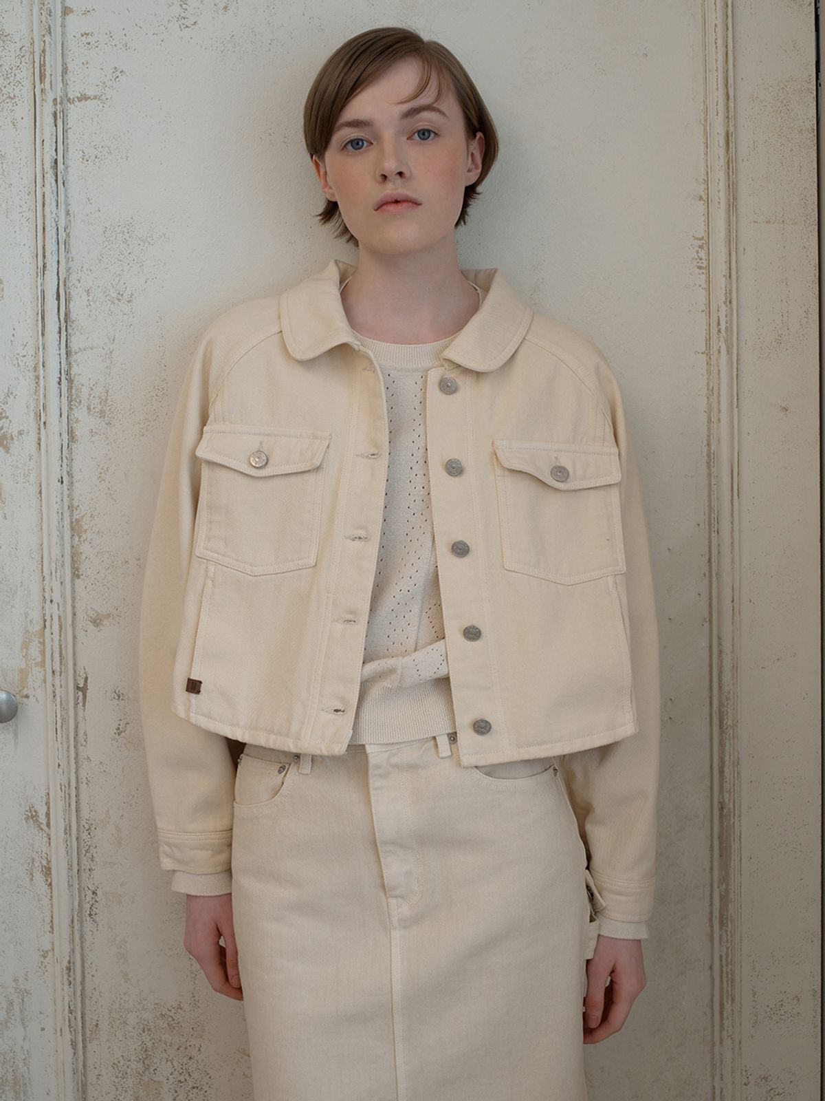 오더먼트 바이 보카바카(OTHEMENT BY VOCAVACA) Denim Crop Shirt Jacket VC2433JK301M