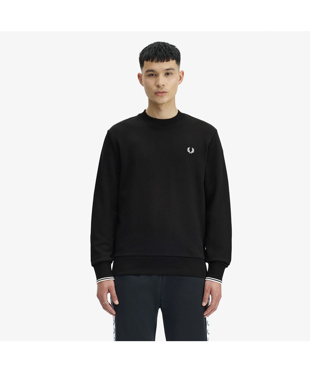 프레드페리(FRED PERRY) [Baseline] 크루넥 스웻셔츠 - 블랙 M7535-184