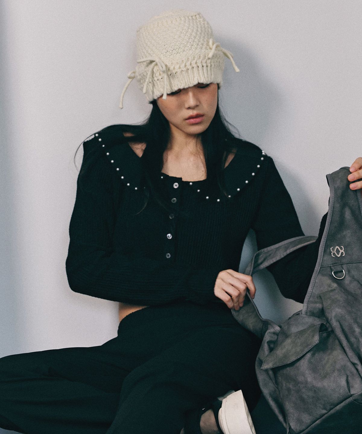 시월107(SIWEOL107) jane crop cardigan (black)