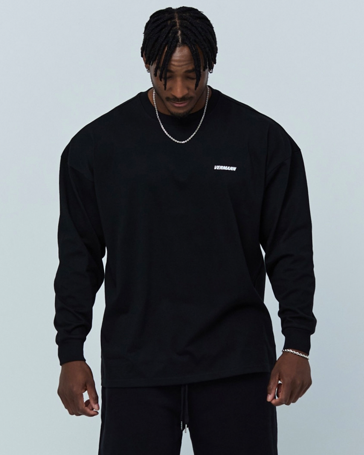 베르만 어패럴(VERMANN APPAREL) SIMPLE LOGO 오버핏 롱슬리브