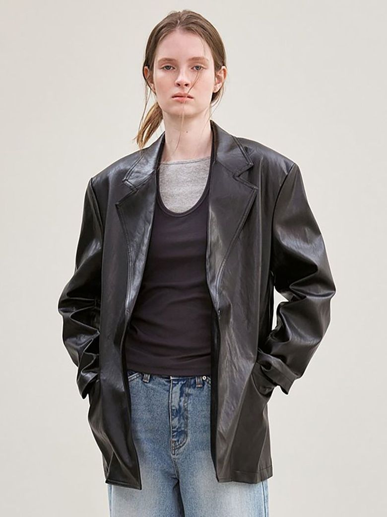 faux leather over-fit blazer (black)
