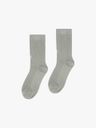 3899848