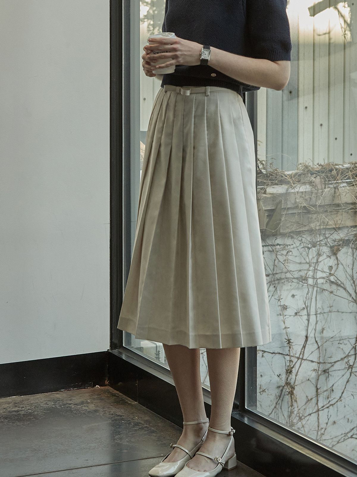 비뮤즈맨션(BEMUSE MANSION) Fixed pleated skirt - Cream