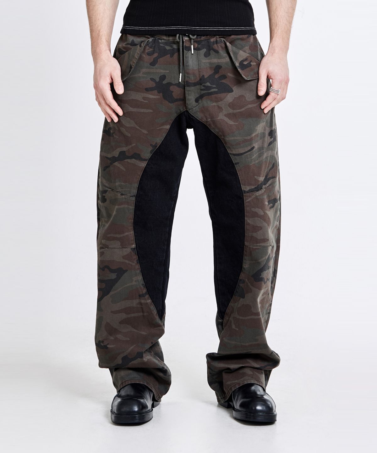 51퍼센트(51PERCENT) Lining cargo pants - camo black