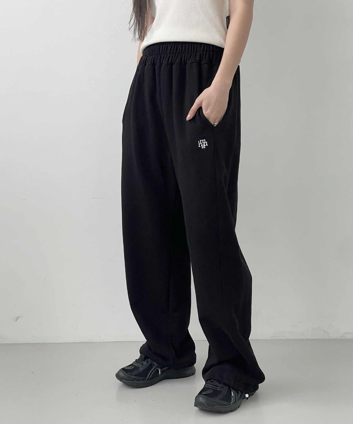 ●muahmuah● Stitch Logo String Jogger Pants White Melange _ MUSINSA | MUAHMUAH Stitch Logo String Jogger Pants [4 Colors]