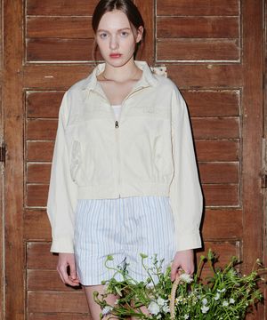 하이넥 집업 점퍼 베이지