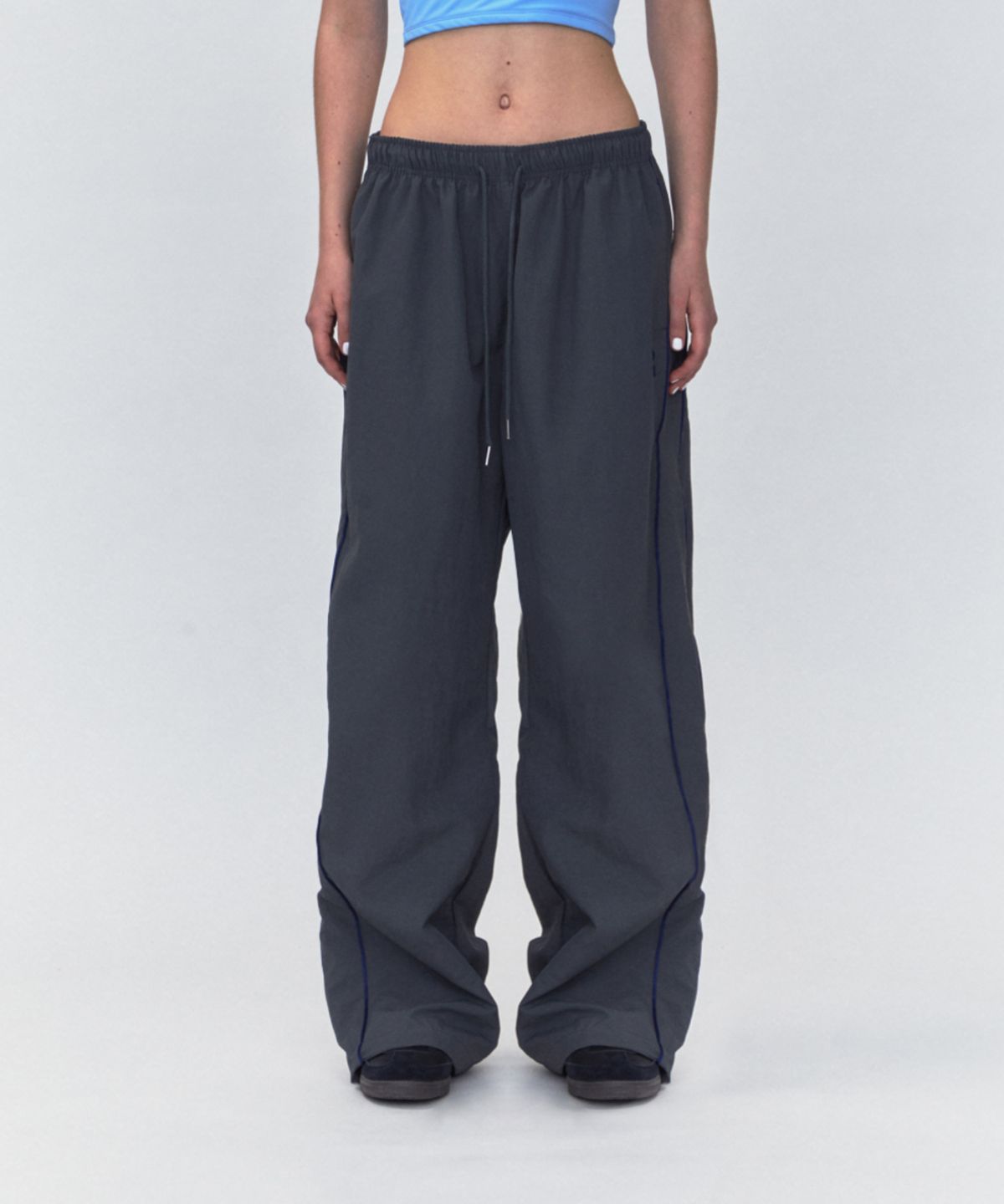 레스트앤레크레이션(REST&RECREATION) RR TRIM TRACK PANTS_DARK GREY