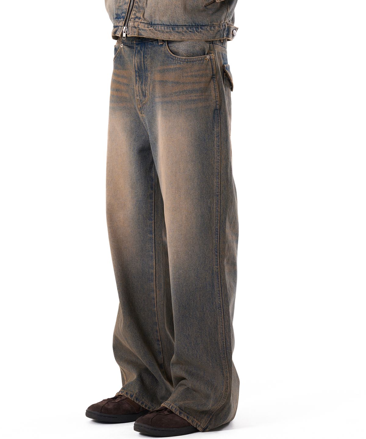 아캄(AAKAM) Washed Western Pocket Denim Pants (Sand Blue)