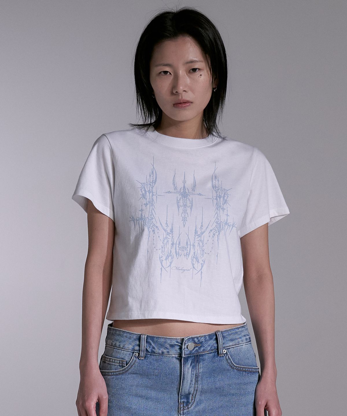 마하그리드(MAHAGRID) TATTOO CROP TEE WHITE(MG2EMFT582A)