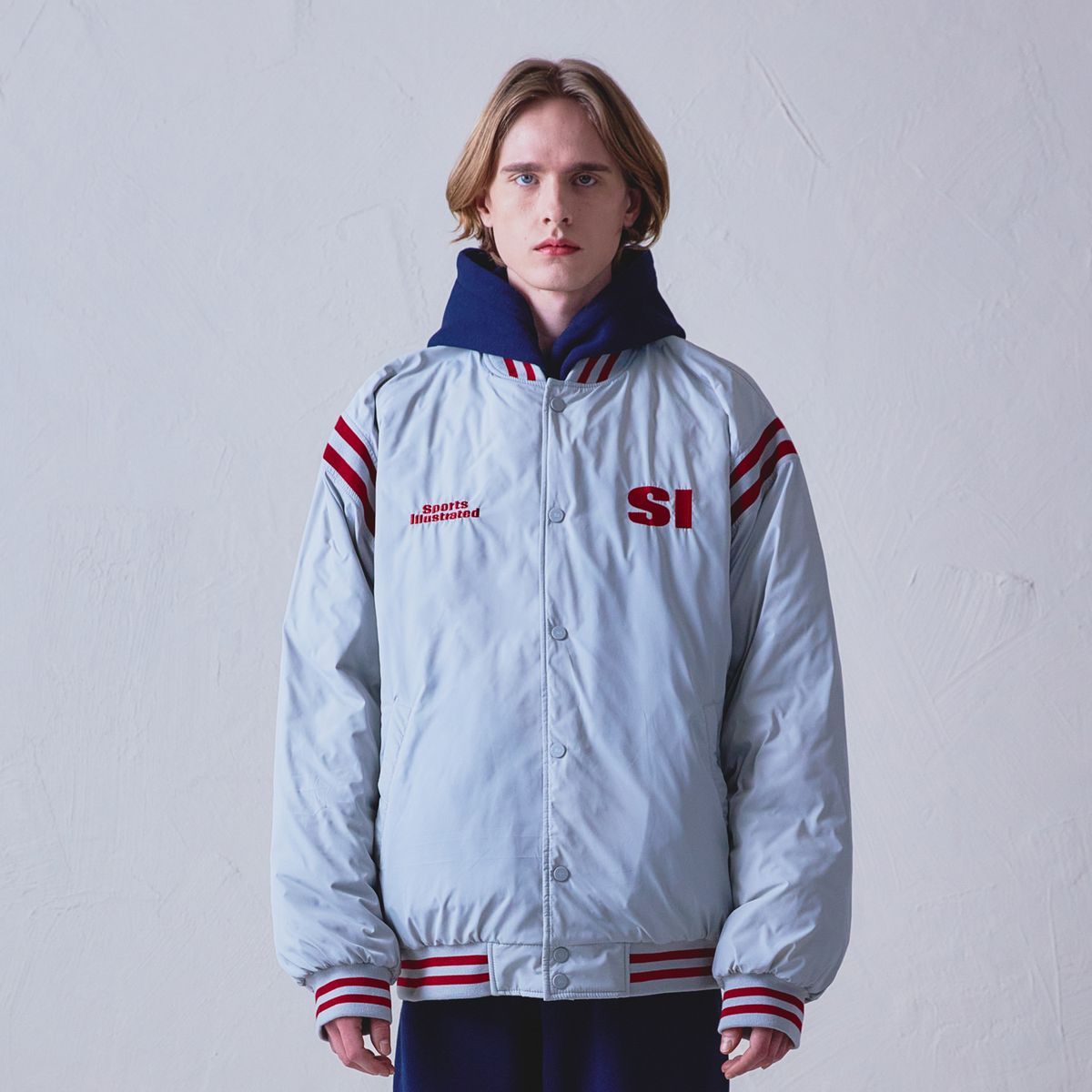 스포츠 일러스트레이티드(SPORTS ILLUSTRATED) BASKETBALL VARSITY JACKET (LIGHT GREY)