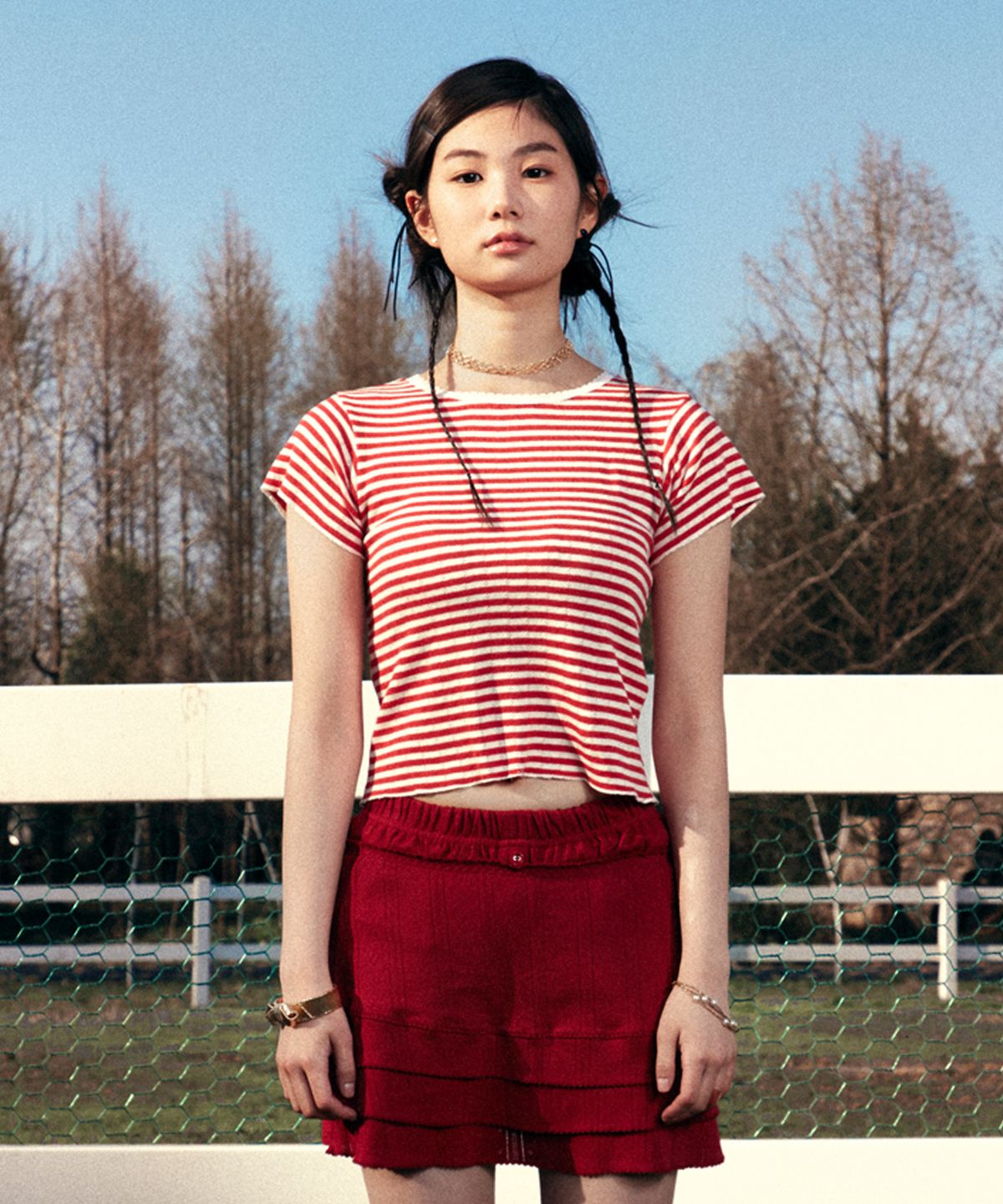 유희(YOUHEE) LACE STRIPE T-SHIRTS RED