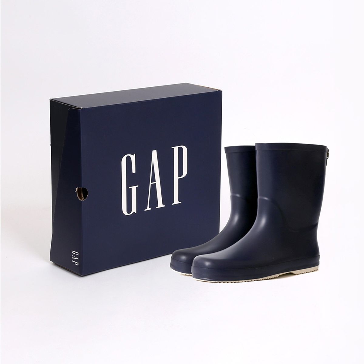 갭(GAP) 메리어드 레인부츠(네이비)