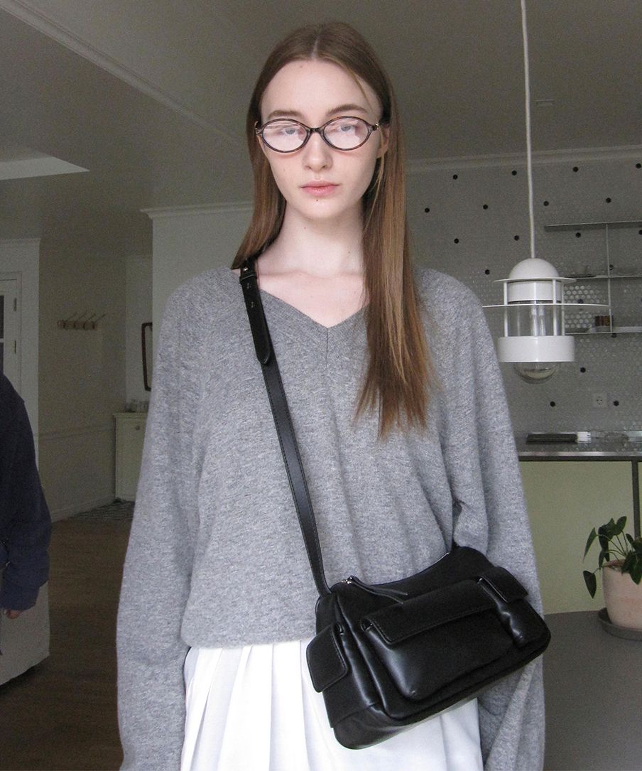 ★dumaro★ Doyle pocket cross bag ivory MUSINSA | DUMARO Doyle Pocket Crossbag / Black